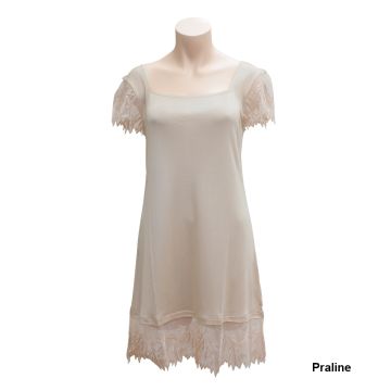 Kurzarm Seidennachthemd Pure de Luxe aus Seidenjersey mit Spitze von Gattina beige