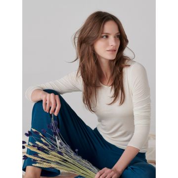 Langarmshirt aus Modal mit Kaschmir und Seide in champagner weiß von Oscalito - Hose nicht im Lieferumfang enthalten