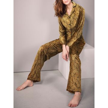 100% Seide Pyjama Serpente cognac mit Schlangen Print von Eva B. Bitzer