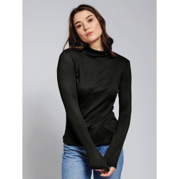 Rollkragen Seidenshirt schwarz gerippt von Kokon Zwo - Hose nicht im Lieferumfang enthalten