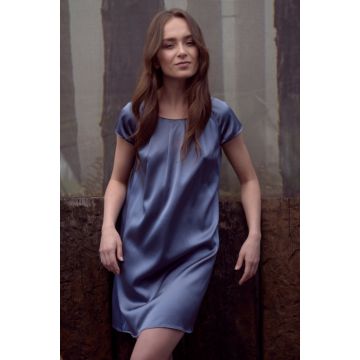 Nachtkleid aus Stretchseide Seduzione di Seta in stone grey von Gattina