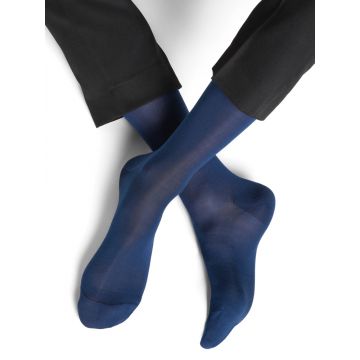 Herren Socken aus Seide von Bleuforêt in dark blue jeans