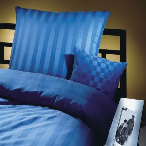 Kissenbezug Seidenflanell Streifen Royalblau von Cellini Design