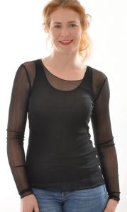 Langarm Shirt schwarz aus Bio-Seide Netztüll von Alkena - das Unterhemd ist nicht im Lieferumfang enthalten